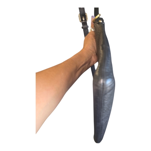 KATE SPADE LEATHER CROSSBODY AND MATCHING LEATHER WALLET, BAG NWOT, WALLET EUC - Picture 2 of 16